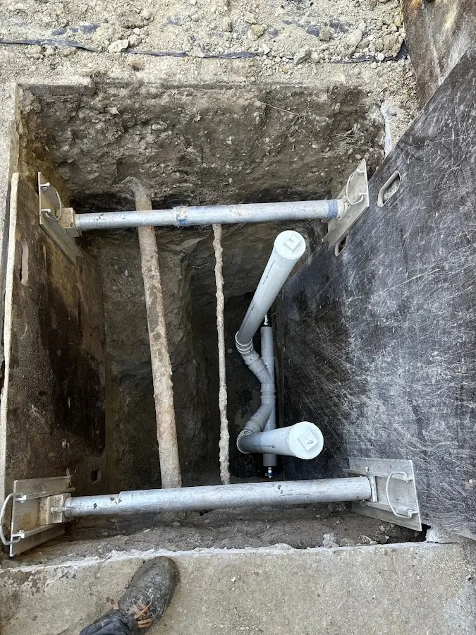 Experienced plumber completing Gas Line Repair work in Pinson
